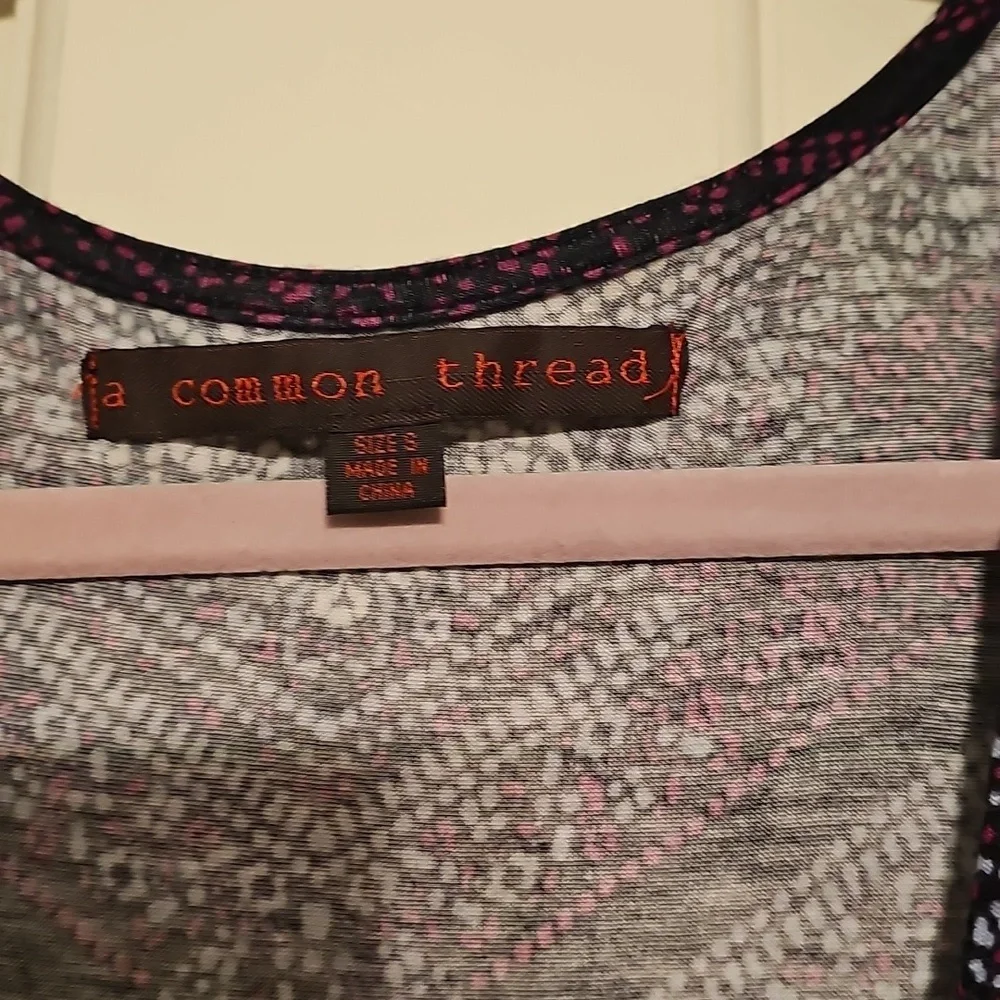 Belted Patterned Tank - Picture 3 of 6